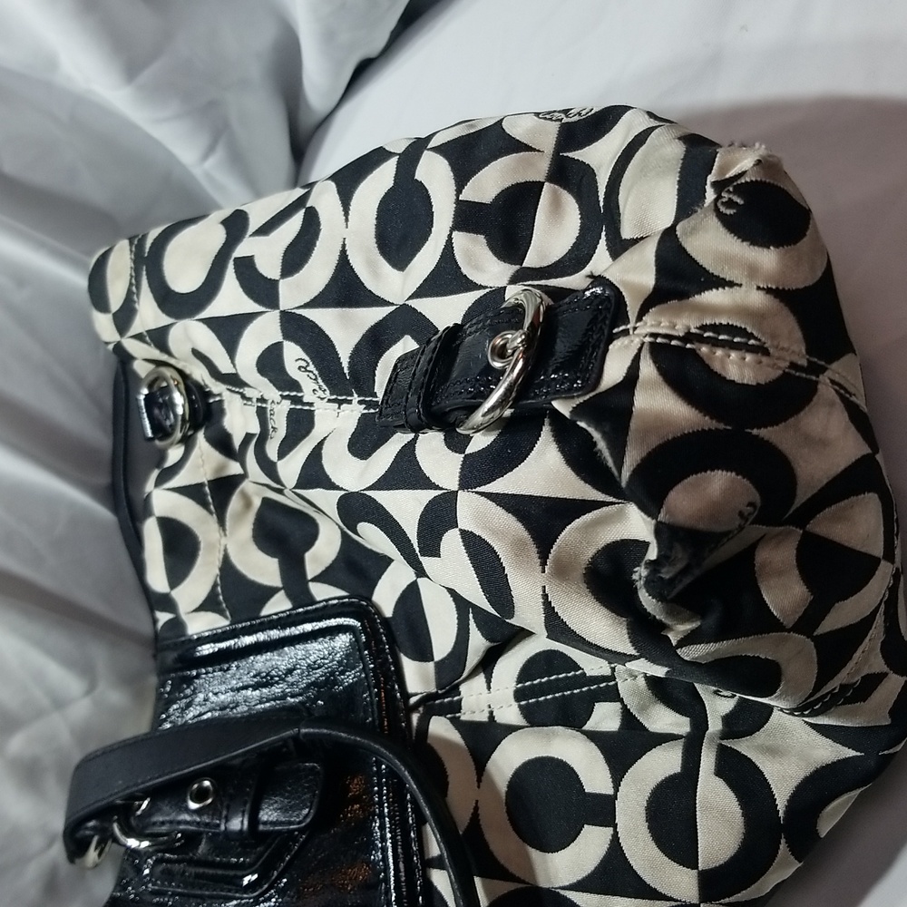 Coach signature canvas handbag NO.K0982-14587. - Picture 15 of 15